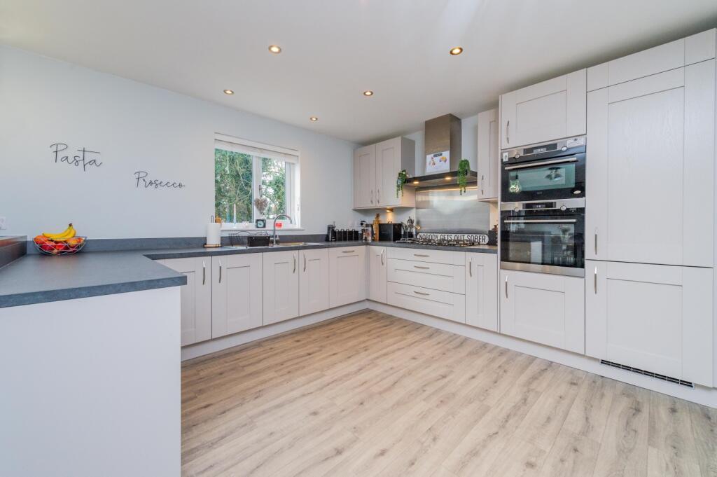 9 Riddles Ave (47 of 57)