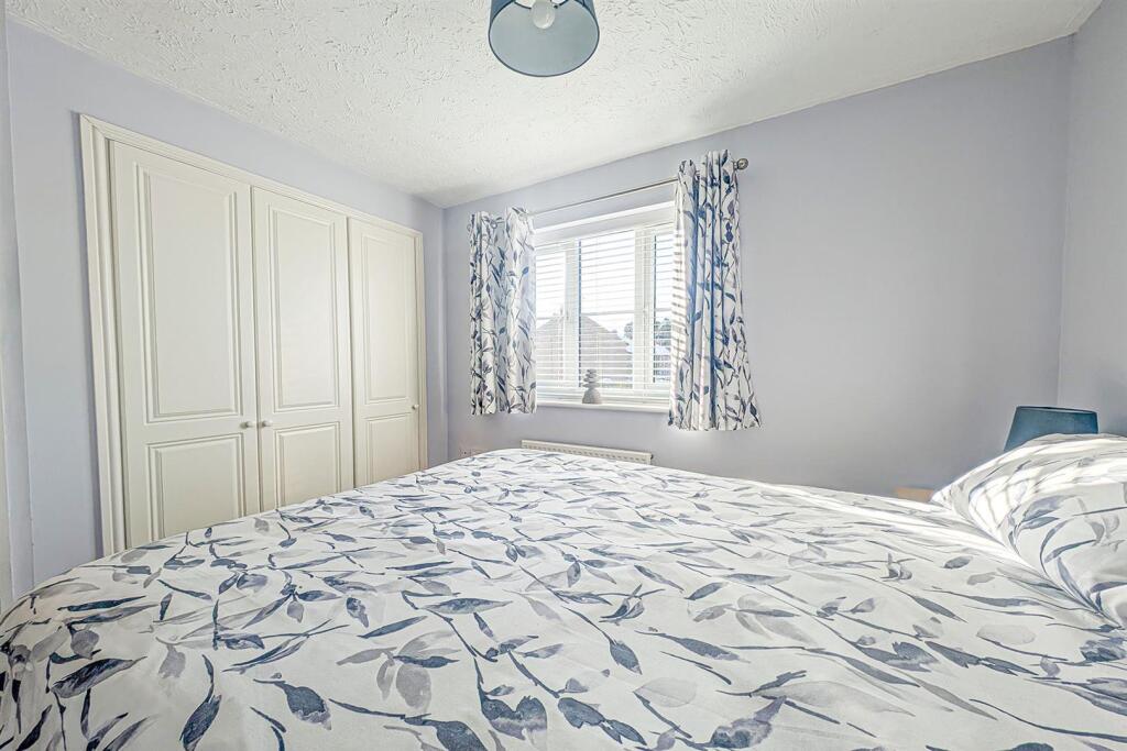 Bed 1 1.jpg