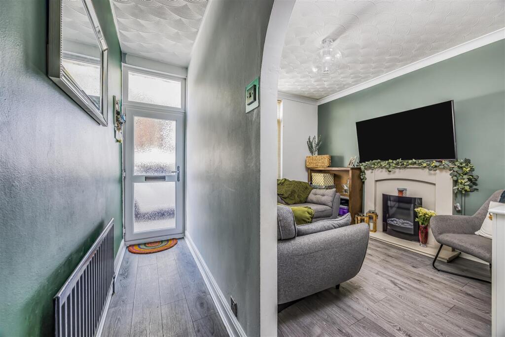 194 Newcome Road, Fratton-PorticoMarketing-SoldBy-