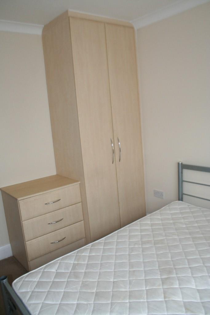 BEDROOM2