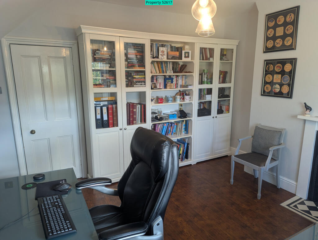 2nd Floor Office / Bedroom