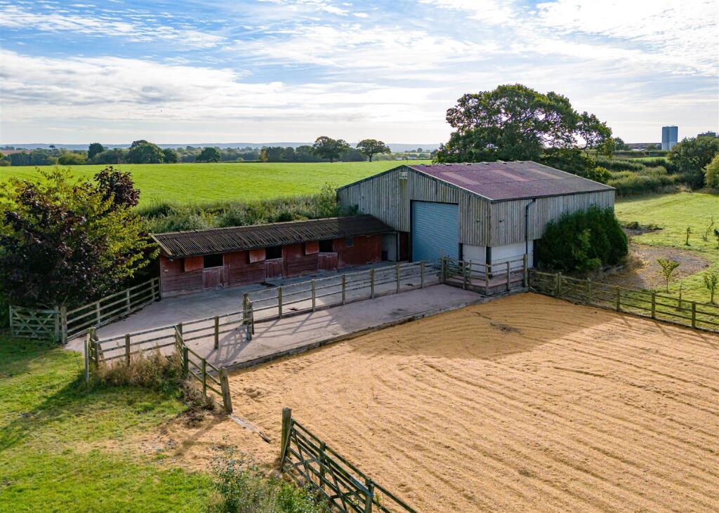 The Grove, Bradley-Drone-06.jpg