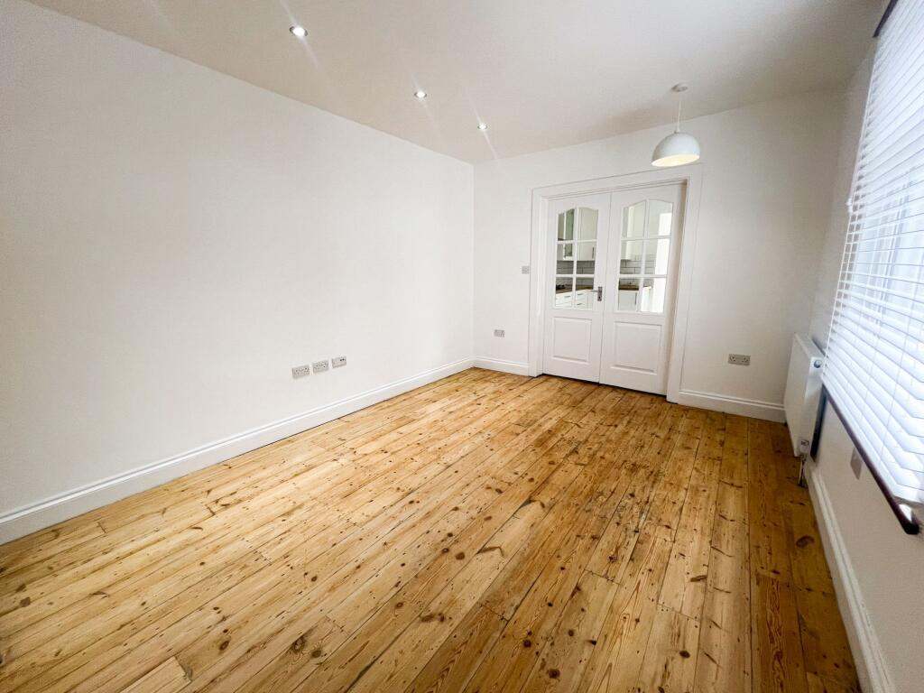 Wallwood Rd E11