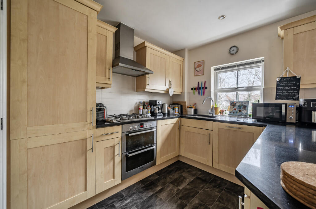 1396515-5-695fdd8...