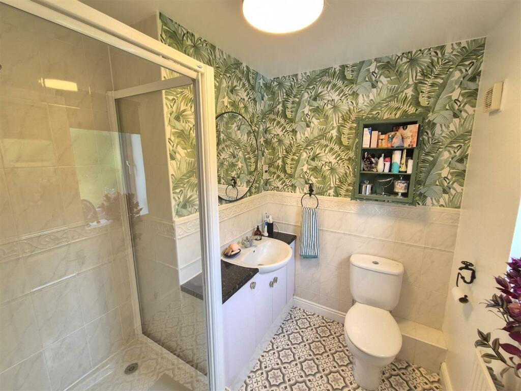 En-Suite Shower Room
