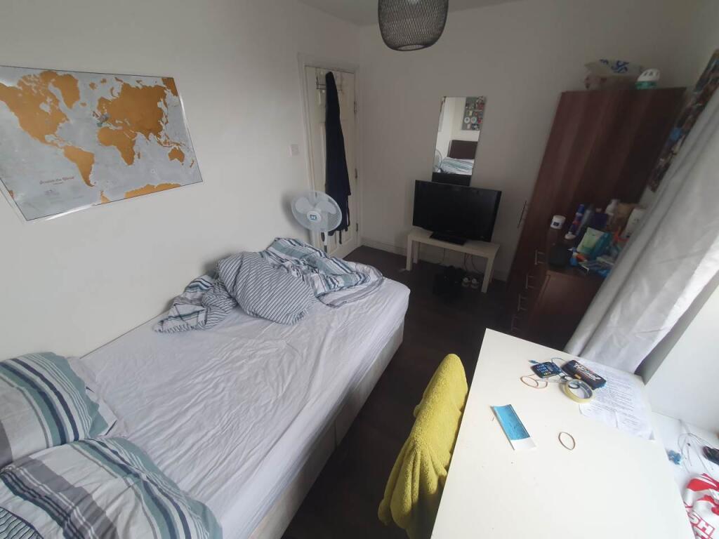 Room 8 - First Floor