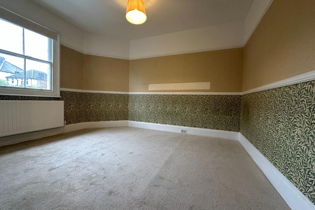 6 Birdhurst Gardens, South Croydon, Surrey, CR2 7DT