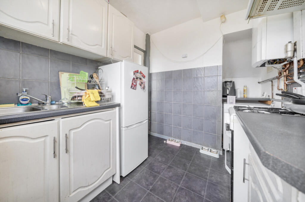 1295728-1-6846b4b...