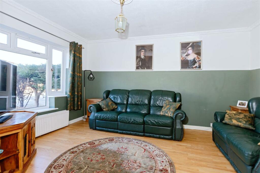 52 Guildford rd_12.jpg