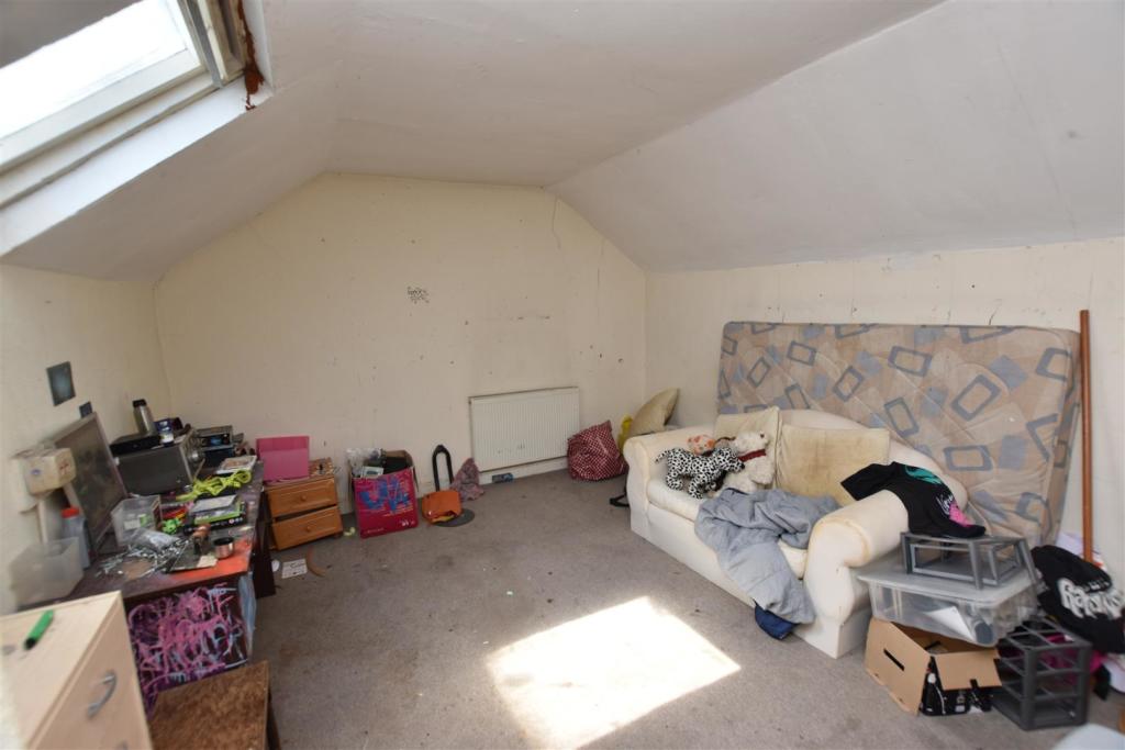 Loft Area.JPG