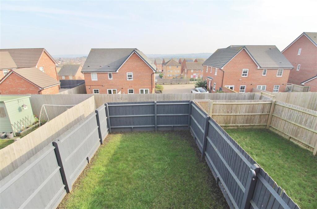 REAR GARDEN -