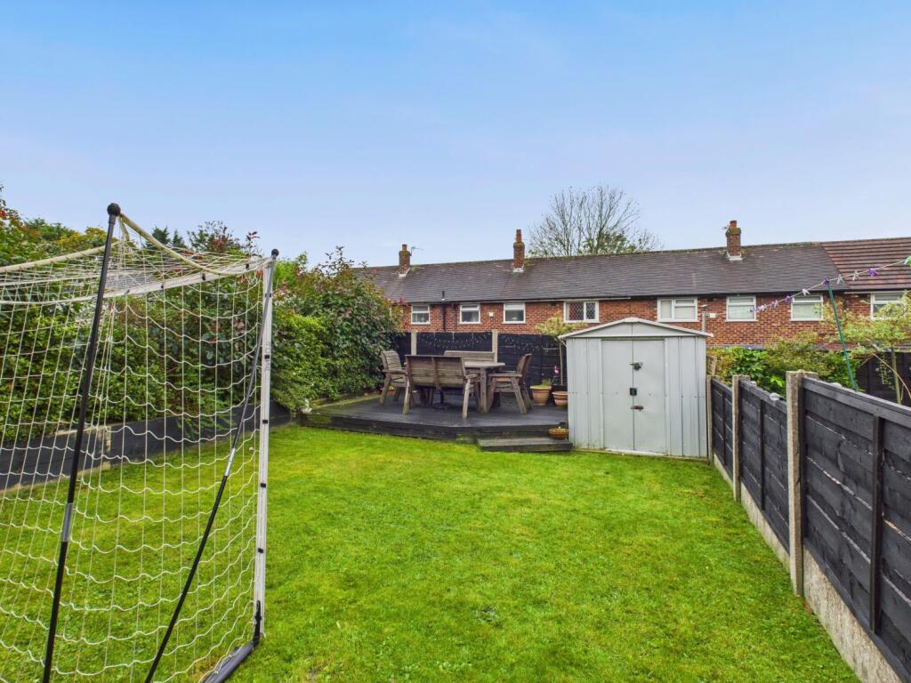 CAM03729G0-PR0153-STILL005