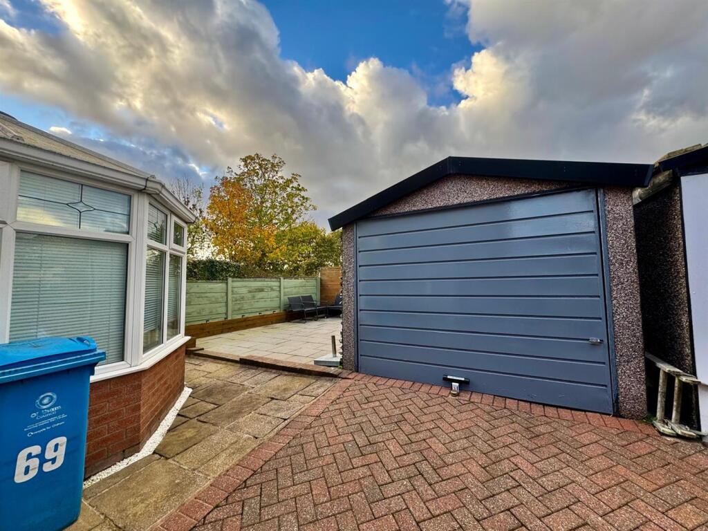 WhatsApp Image 2025-10-28 at 15.30.07 (2).jpeg