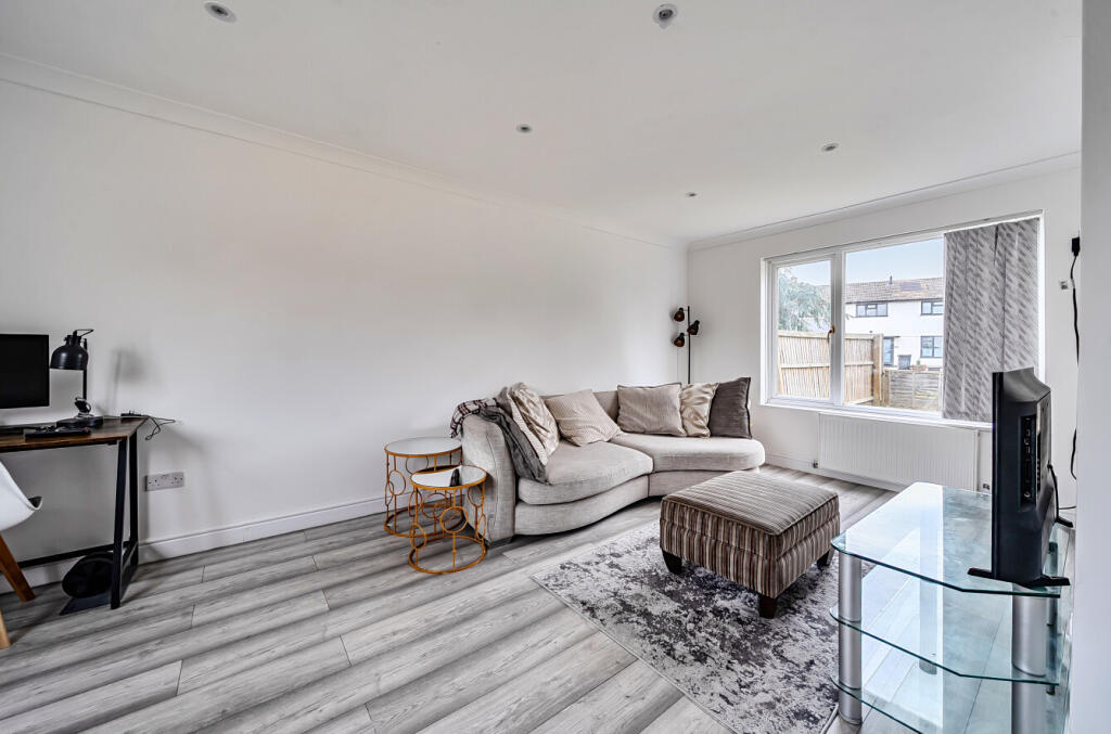 13626091568de9d4b29901