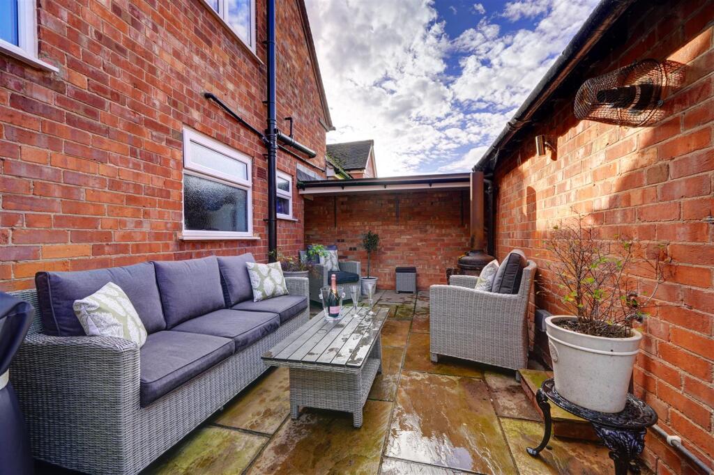 13 Apple Tree Walk (28).jpg