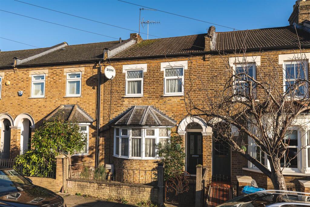 25 Glooucester Road-20.jpg