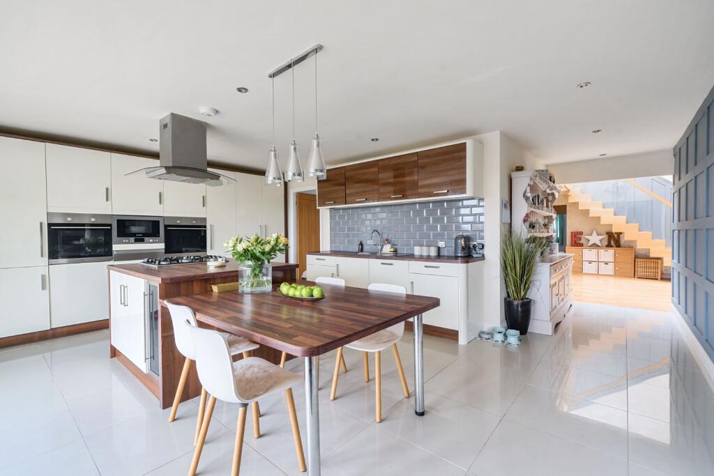 D/Kitchen