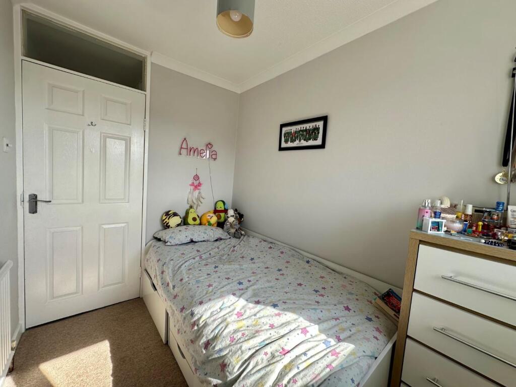 BEDROOM 3.jpg