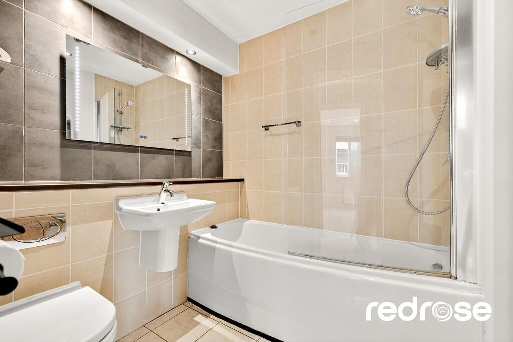 web_13 New Inn Cl...