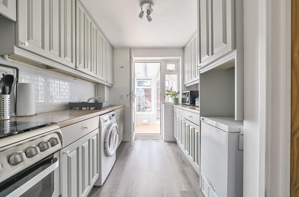 1310430-18-68512c...