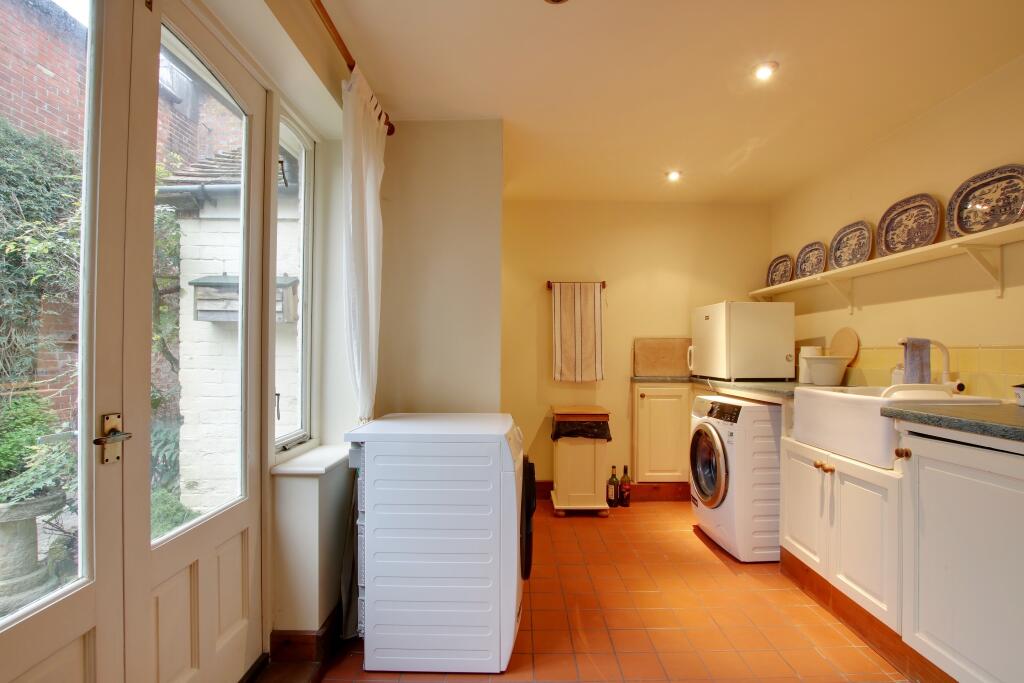 UTILITY ROOM