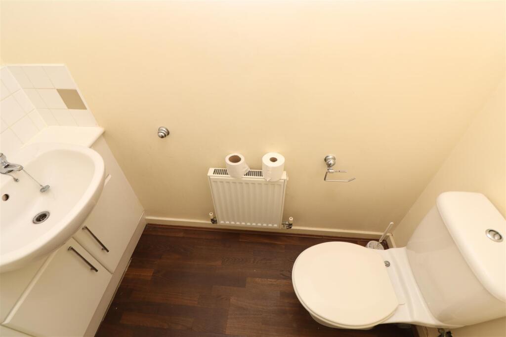 Ground Floor Cloakroom / WC