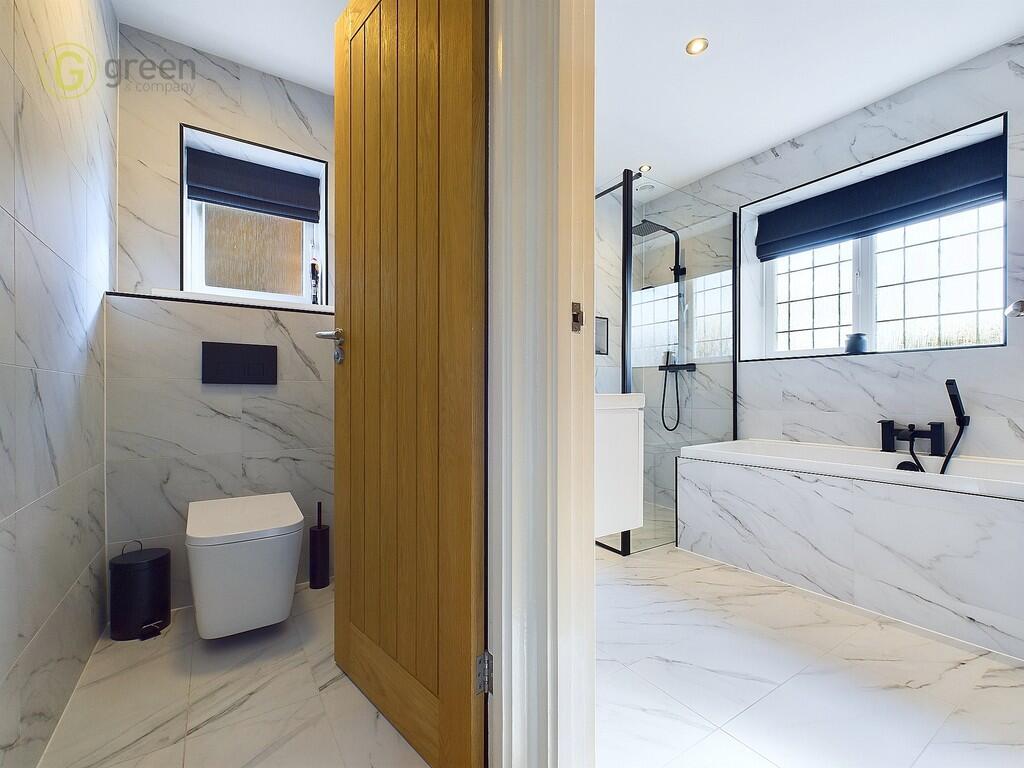 CAM03830G0-PR0092...