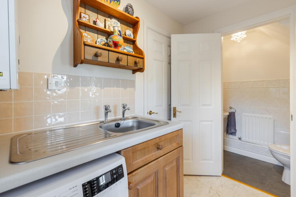 A19 - 12 Grampian Close, Paignton - 250522