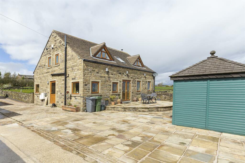 Bramleys Estate Agents - Chapel Street - Golcar - 