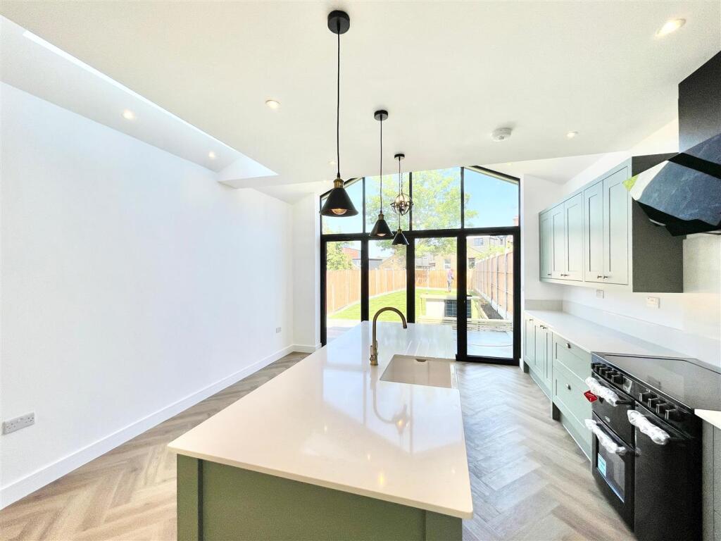 WhatsApp Image 2025-05-01 at 11.29.24 (1).jpeg