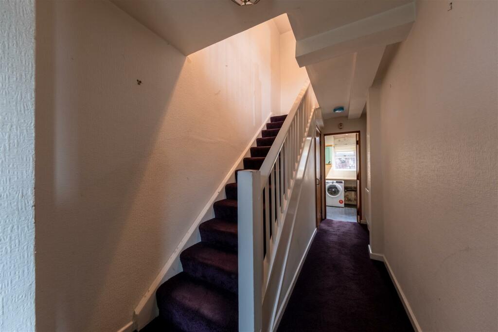 West View, 107 High Street-009.jpg