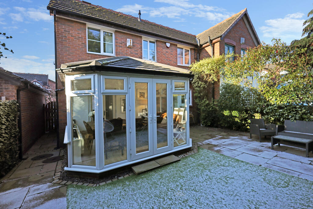 rear aspect.JPG