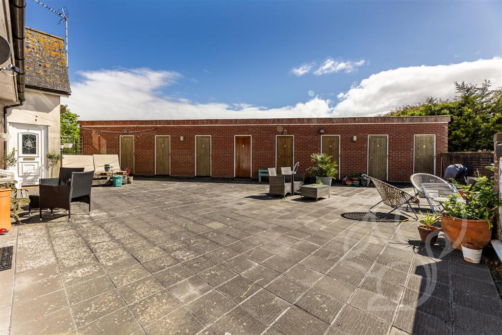 Communal Area
