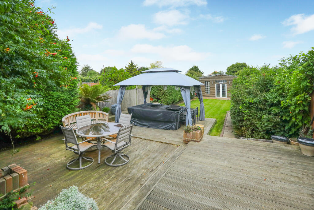 general 108 Canterbu