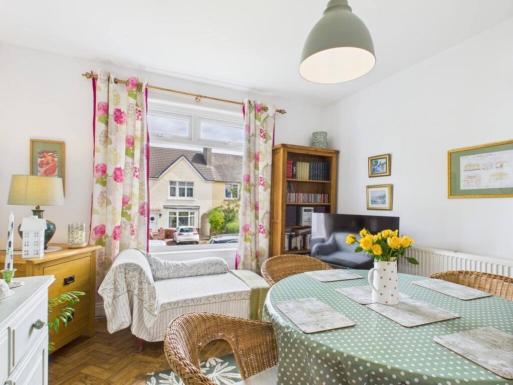 CAM05526G0-PR0011...