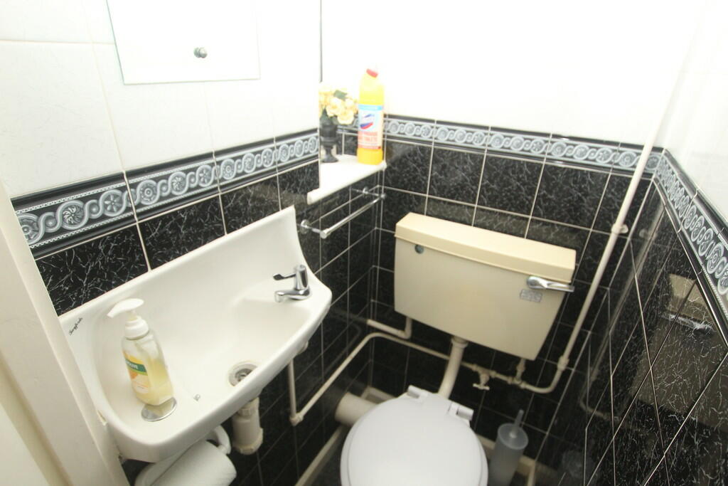 Separate WC