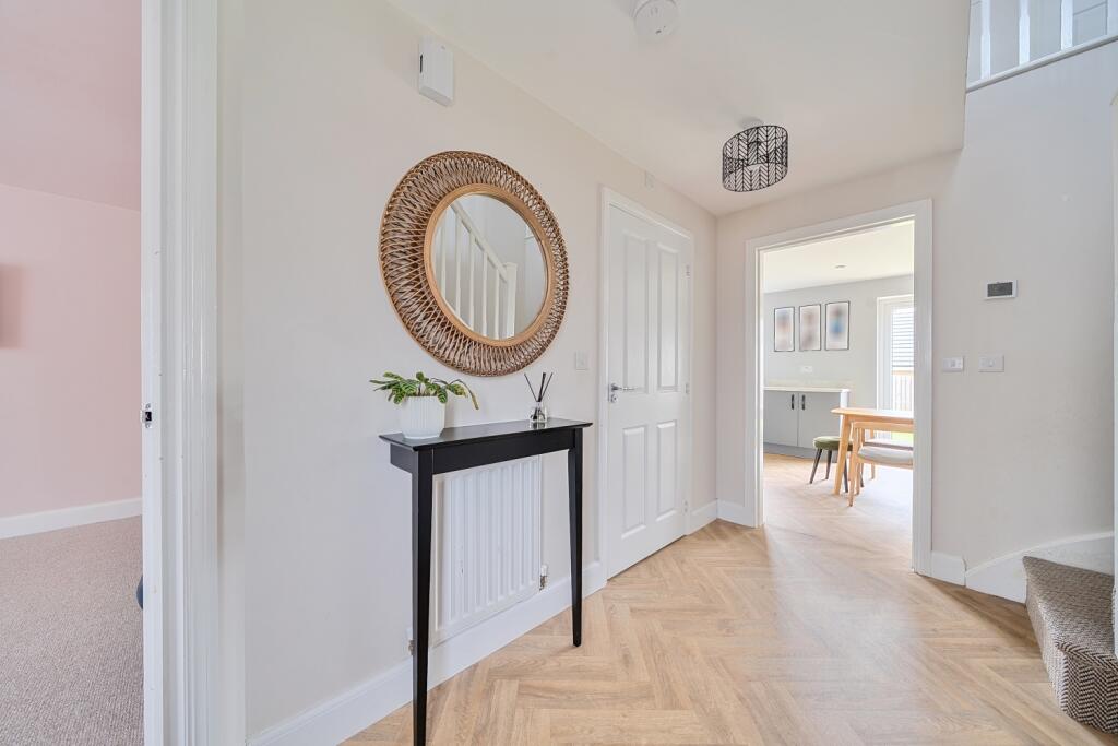Spacious entrance hall