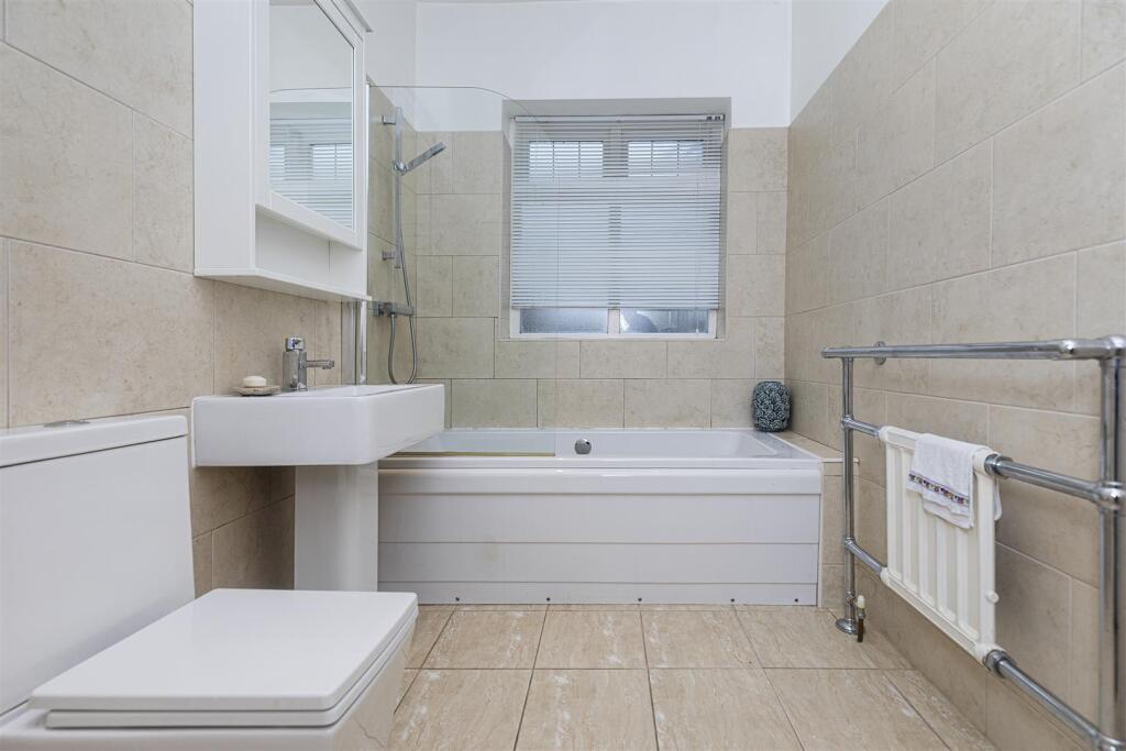 Bramleys Estate Agents - Dingley Road - Edgerton (