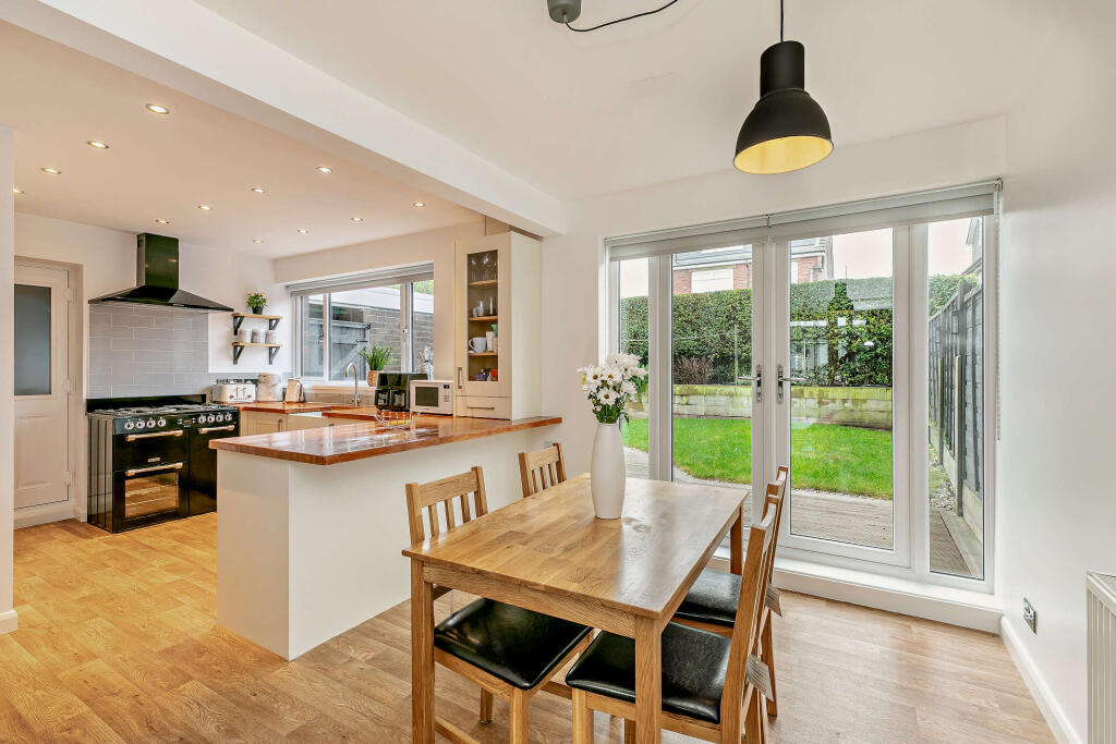 Kitchen &amp; Dining Room