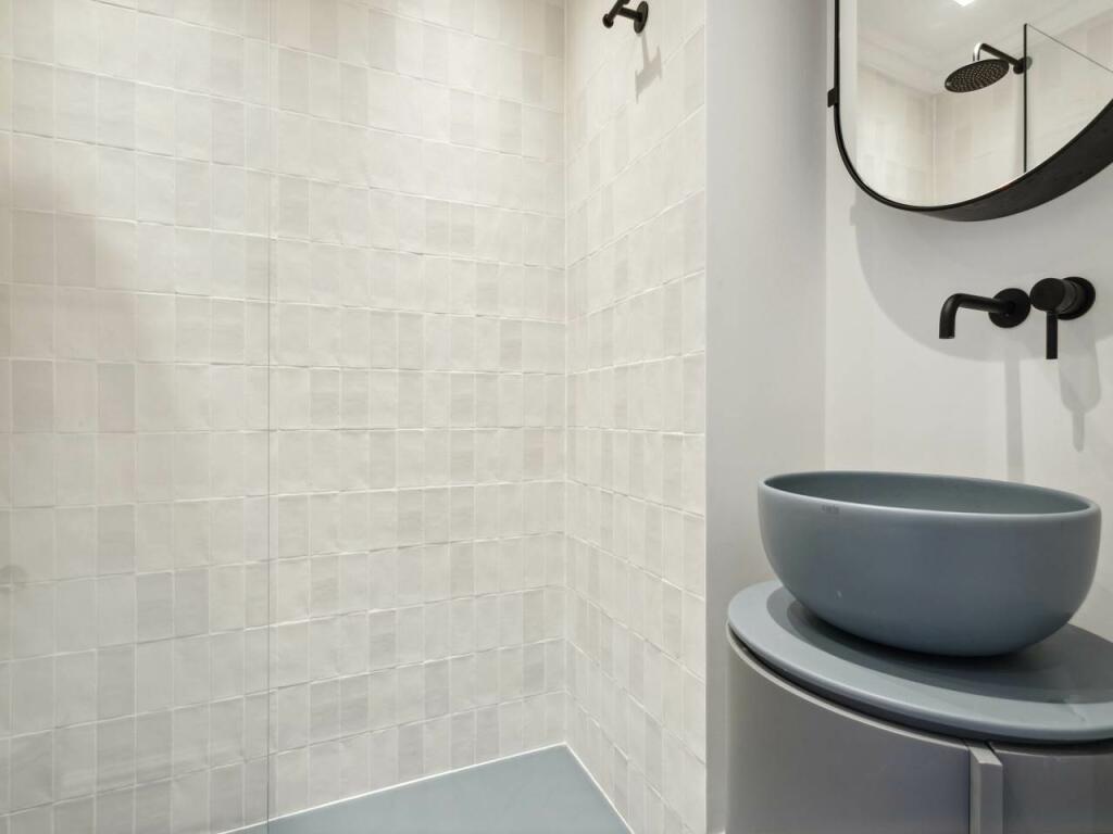 Flat 10 21-23 Cranle