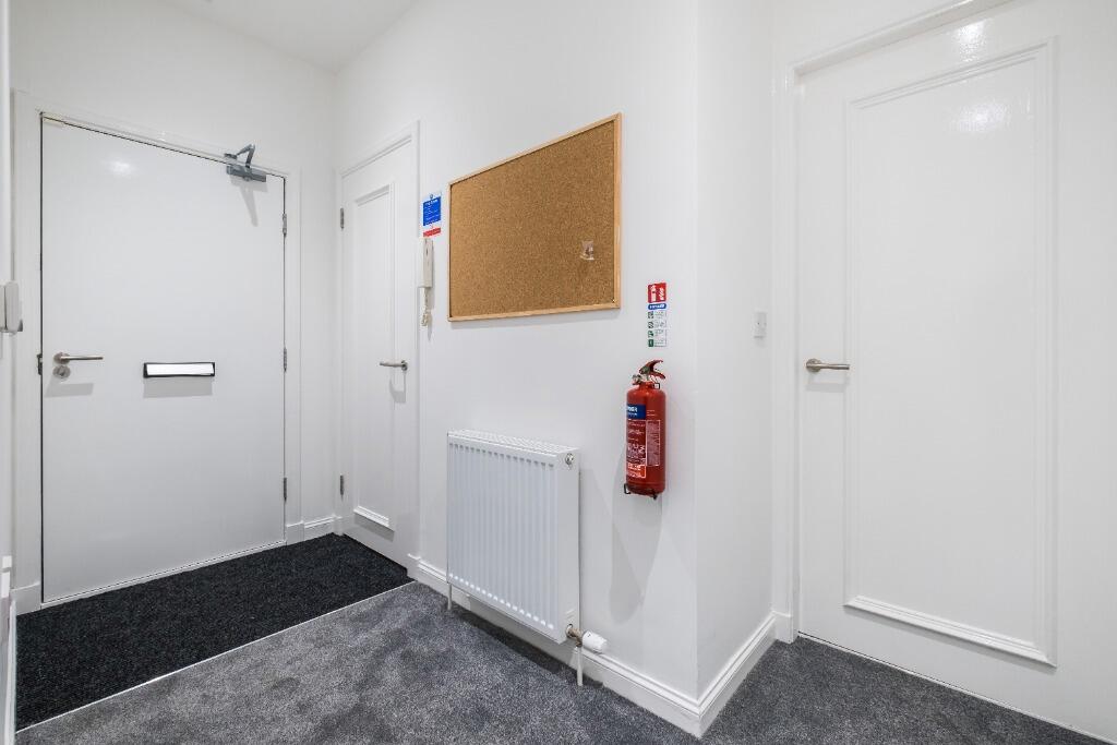 12_16871905641587.jp