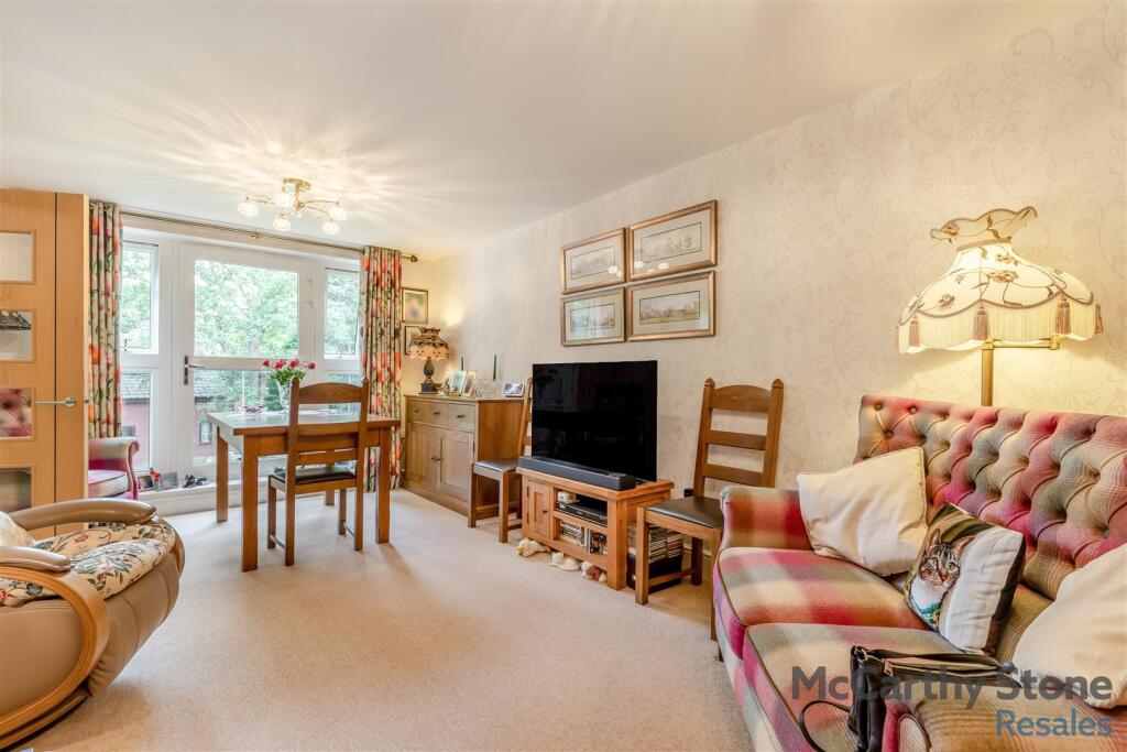 8661999-interior18.jpg