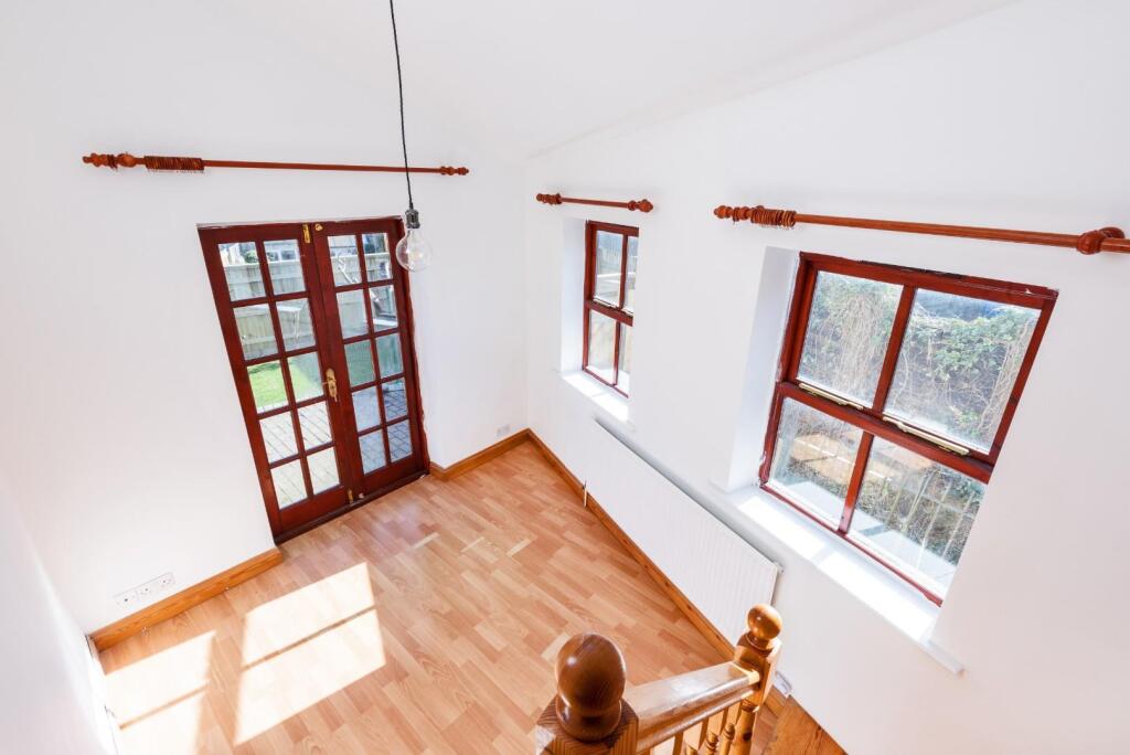 15 Ringwood Road, Ba