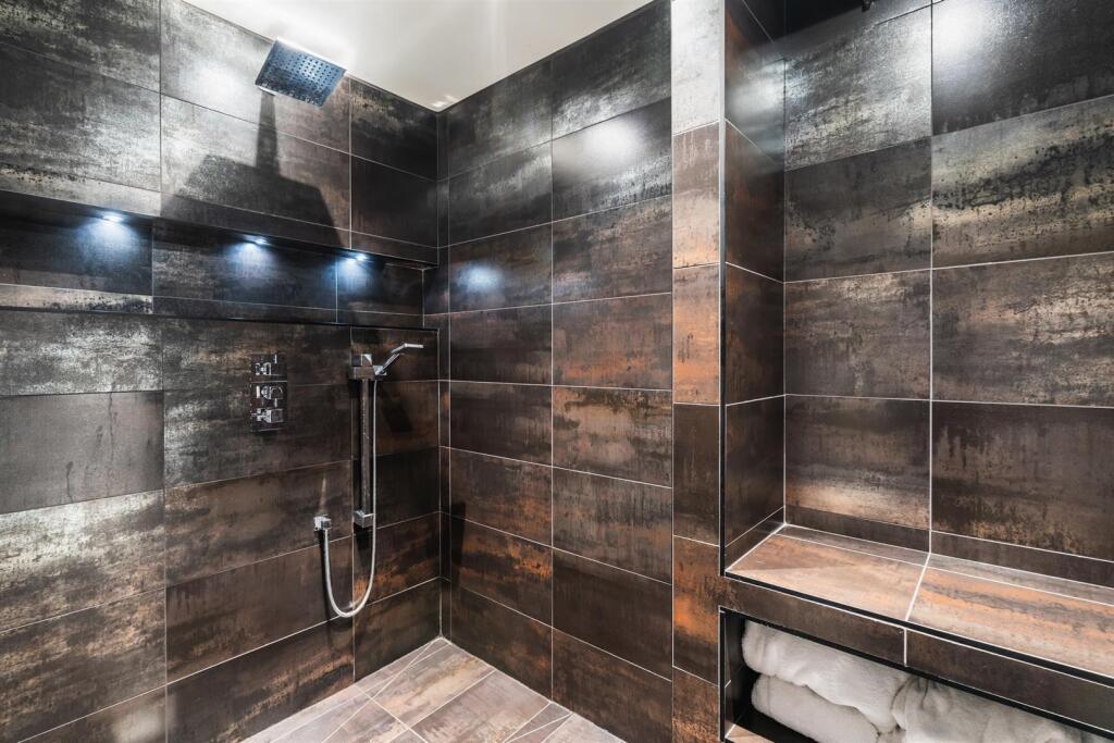 Master Shower Room