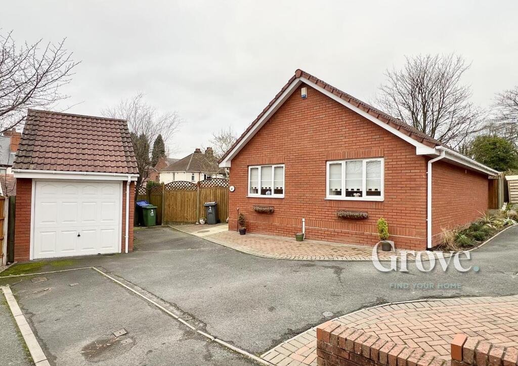 Tromans Close Cradley Heath 2.jpg