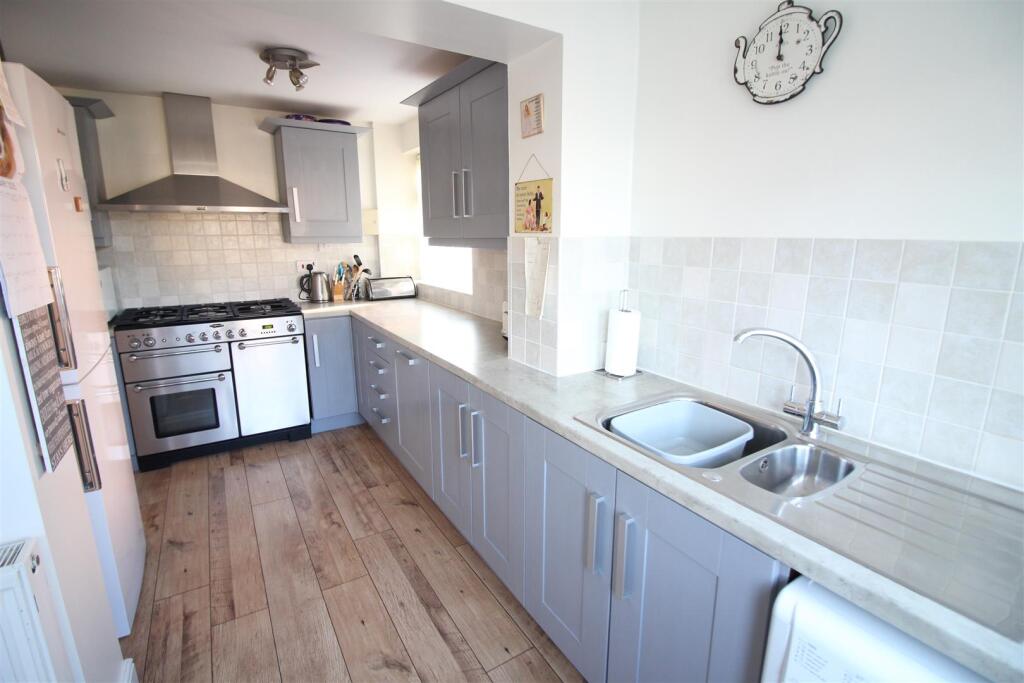 Fitted Kitchen