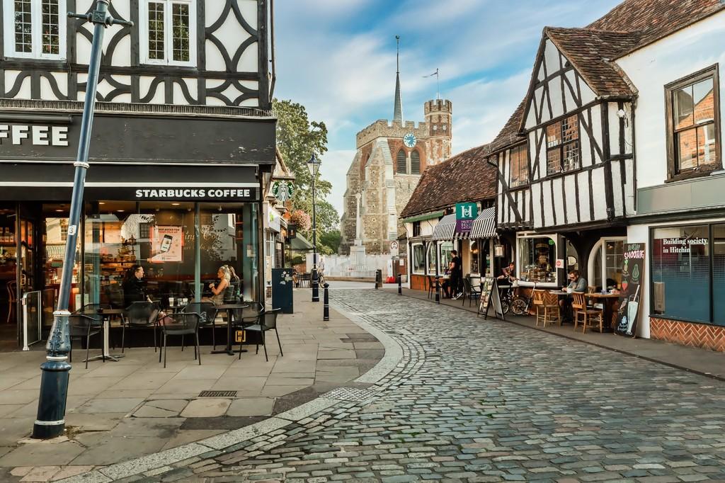 Hitchin Town Cent...