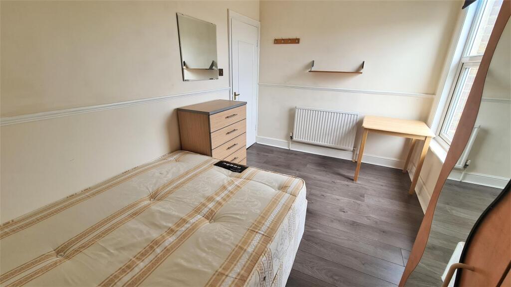 Bed 1