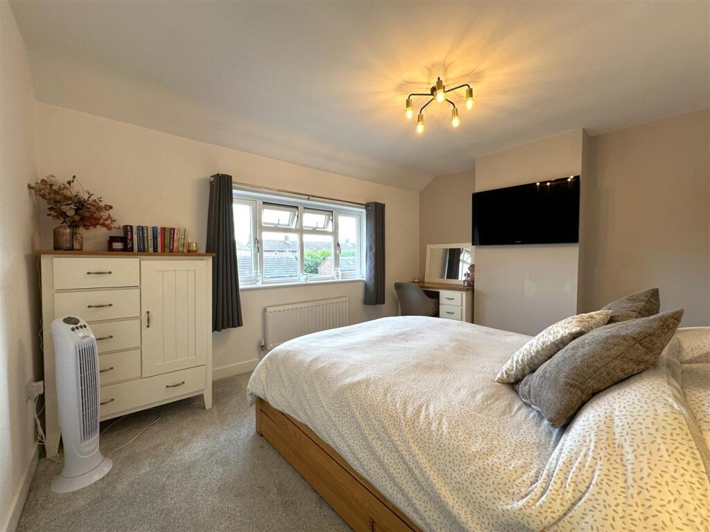Bedroom One 277