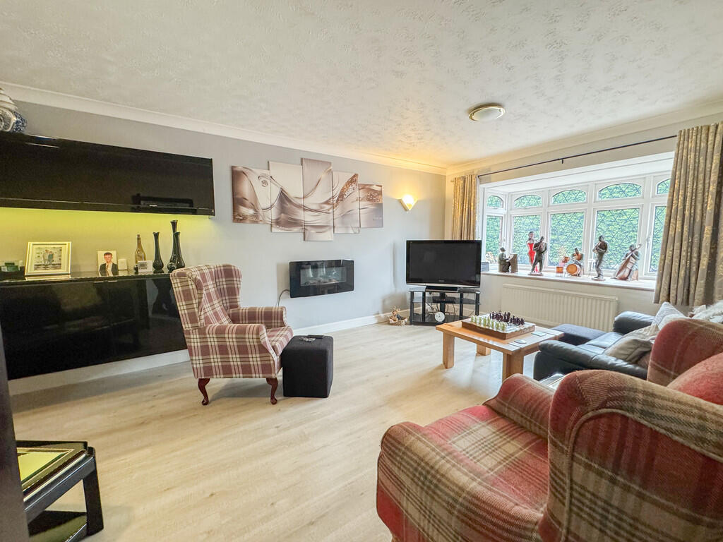 lounge 2
